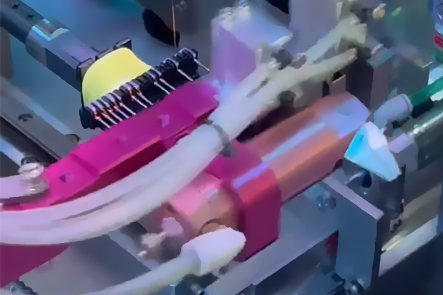 EE33全自动绕线实拍